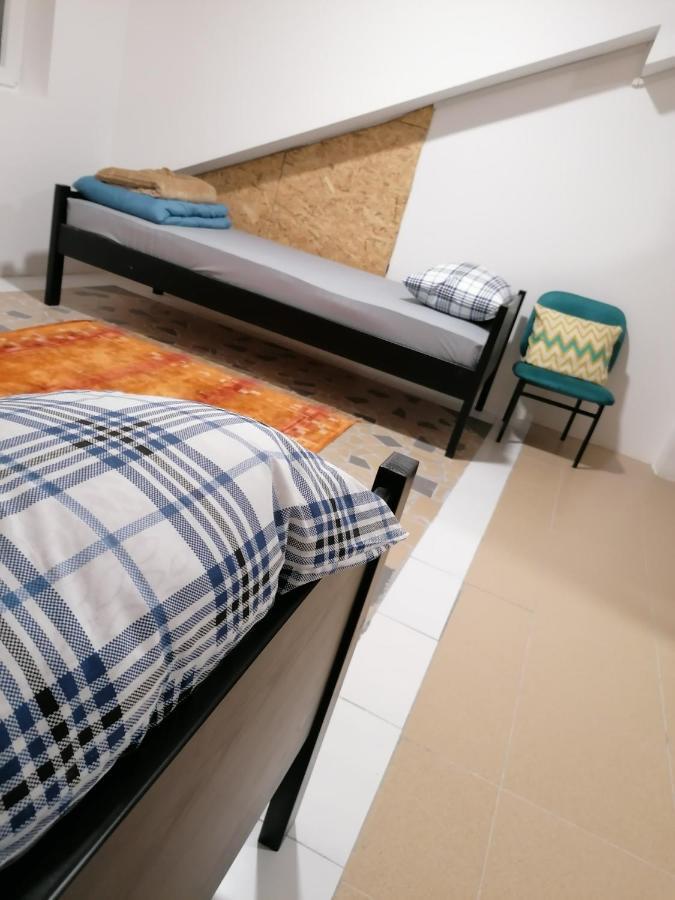 Hostel M Kruševac Zewnętrze zdjęcie